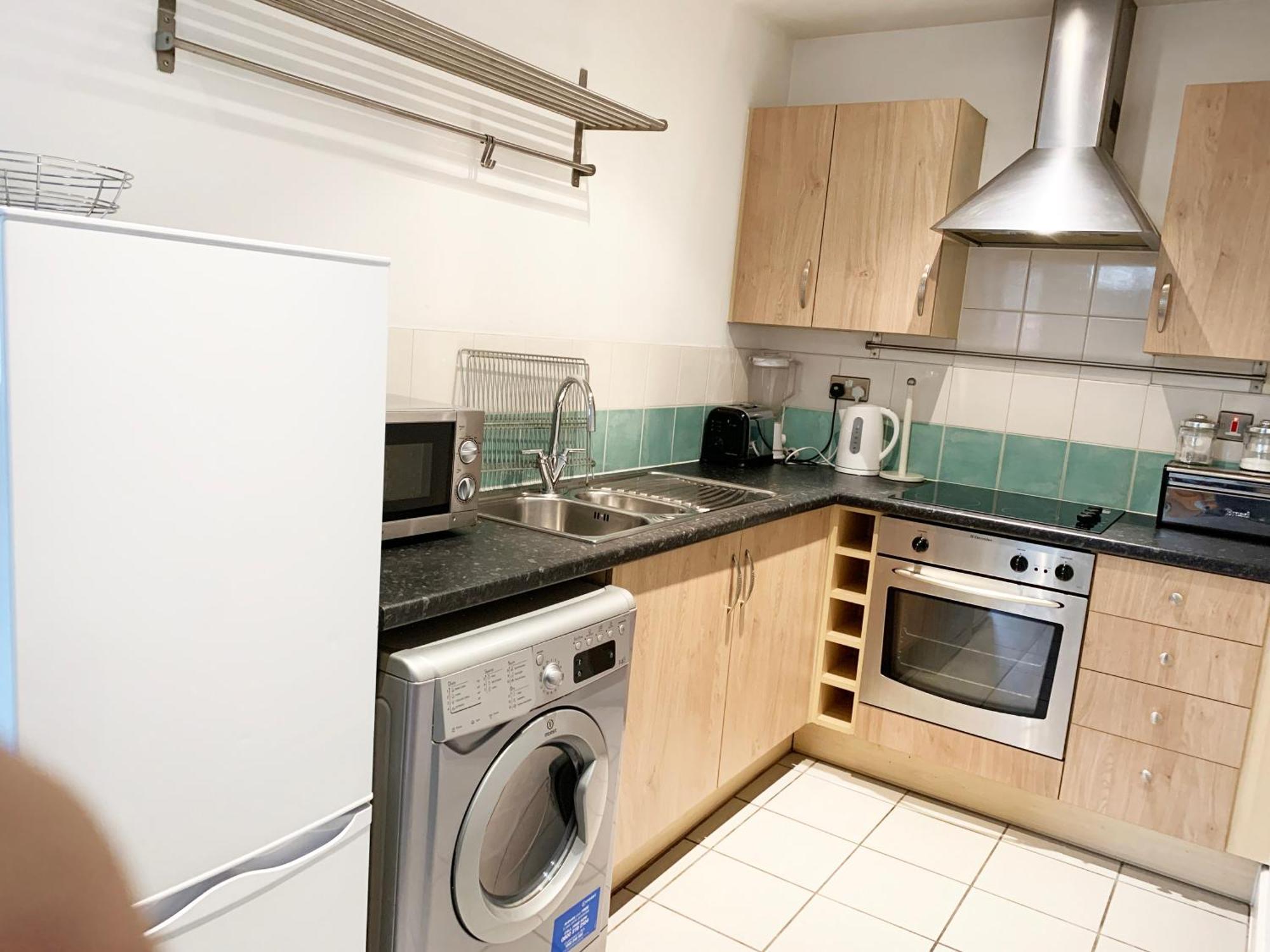 My-Places Central Apartments Манчестър Екстериор снимка