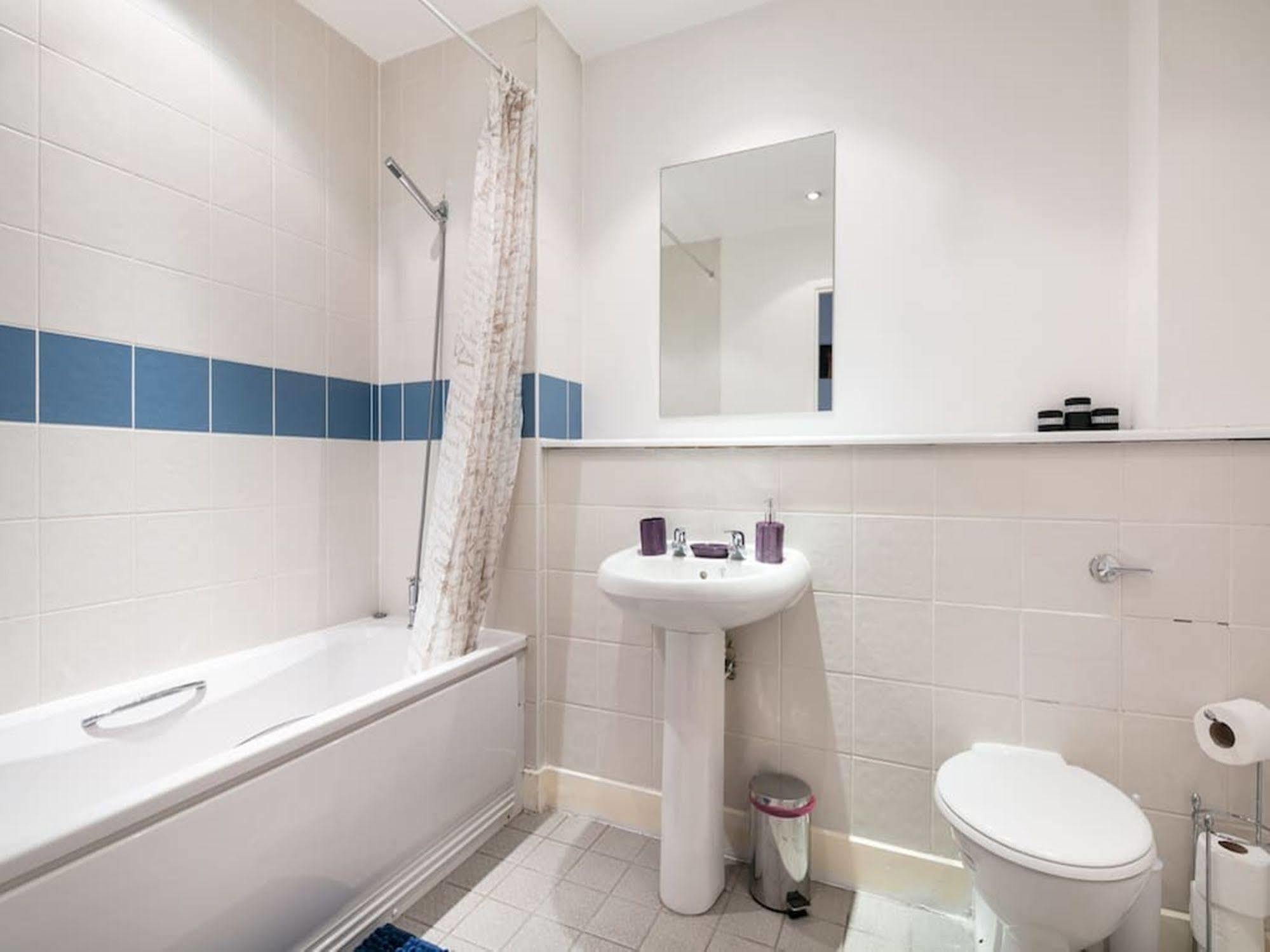 My-Places Central Apartments Манчестър Екстериор снимка